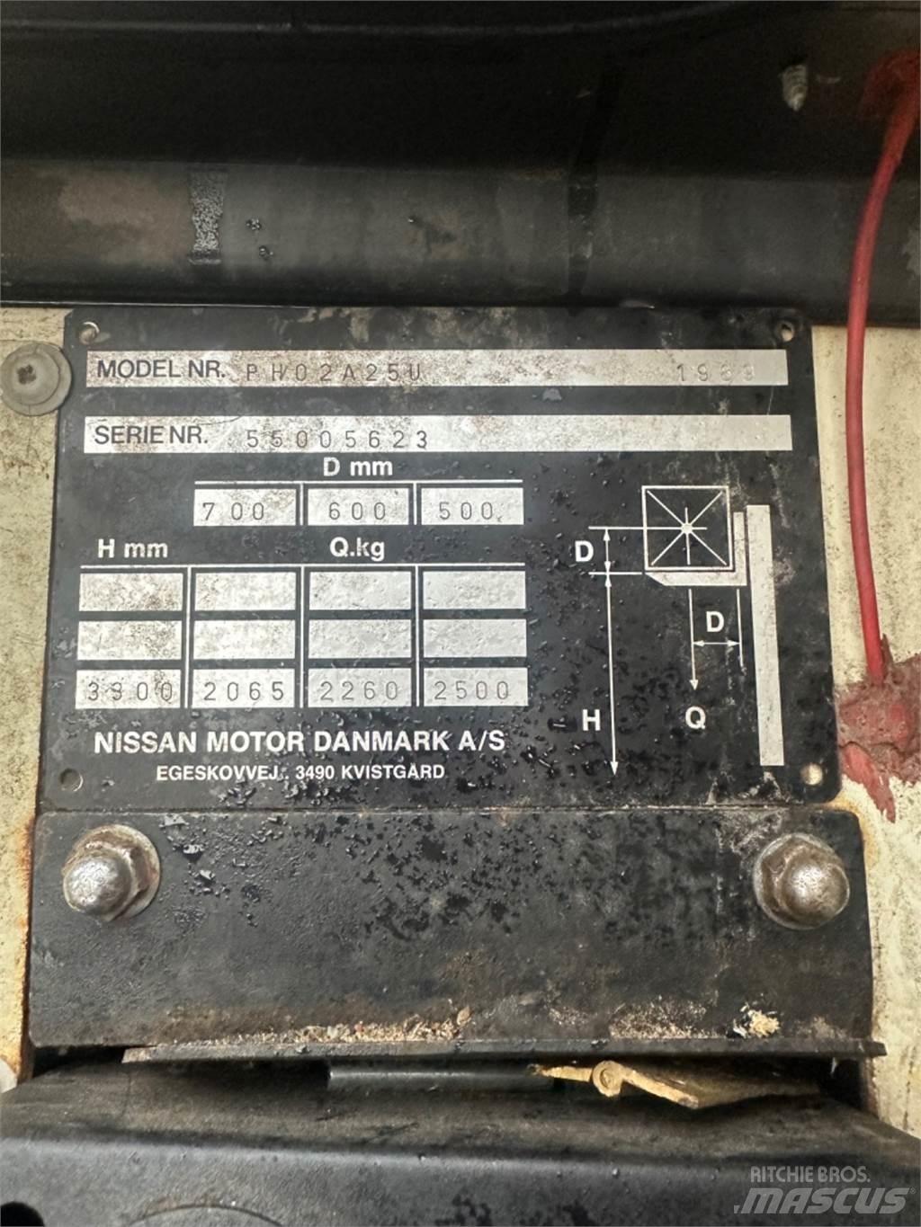 Nissan FG25 شاحنات LPG