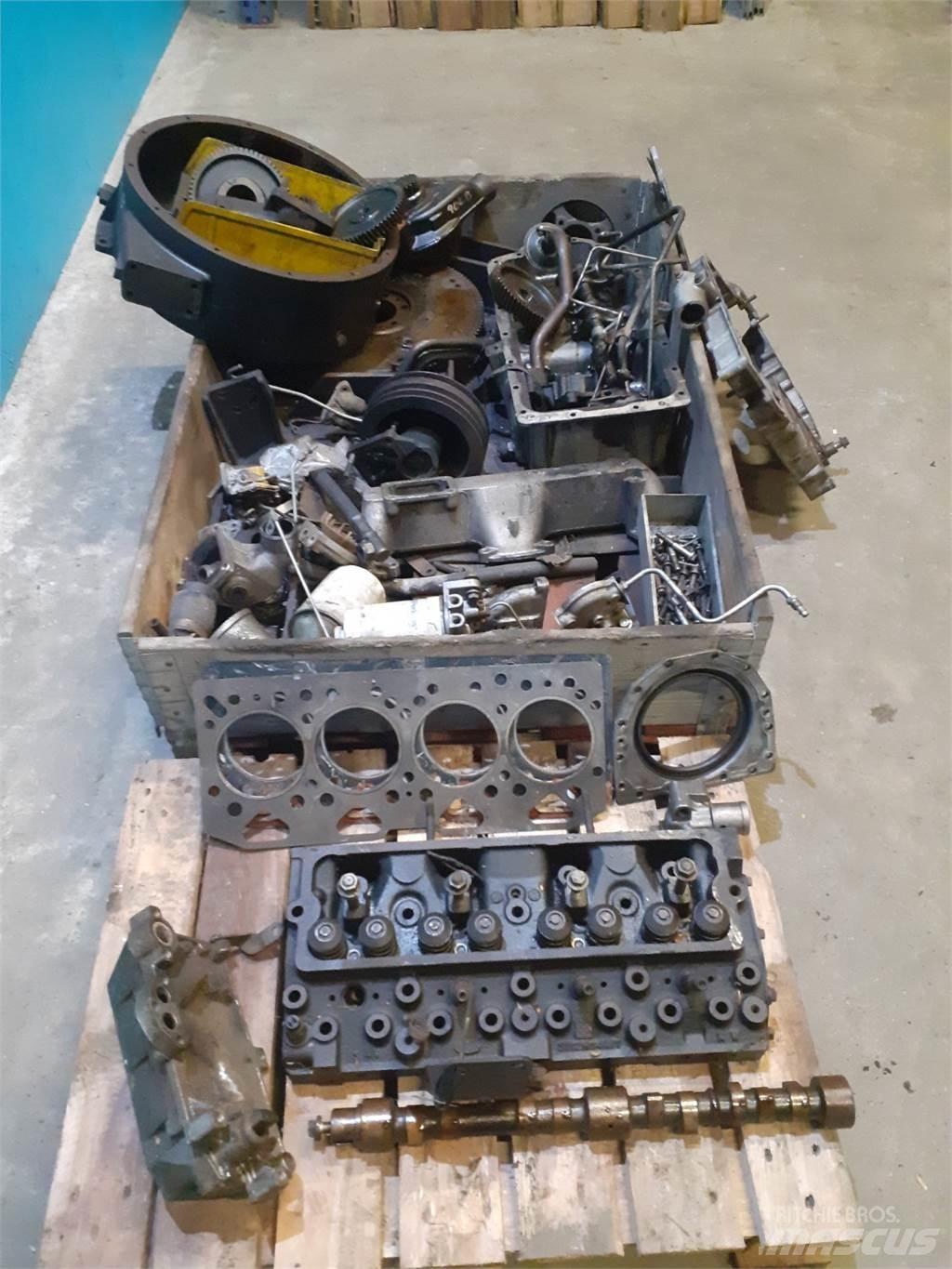 Perkins 1004-4T محركات