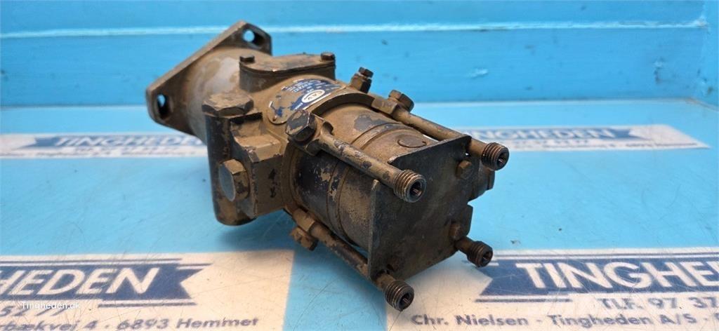 Perkins 4.192 محركات