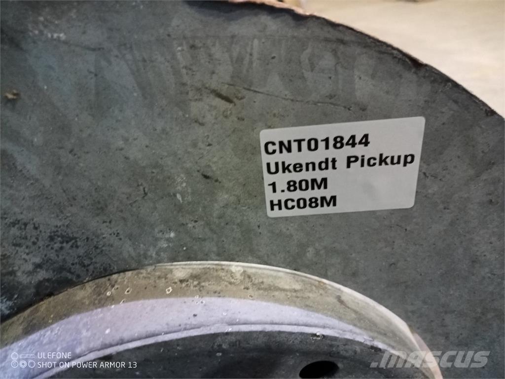 Pickup 1,80M ماكينات زراعية أخرى