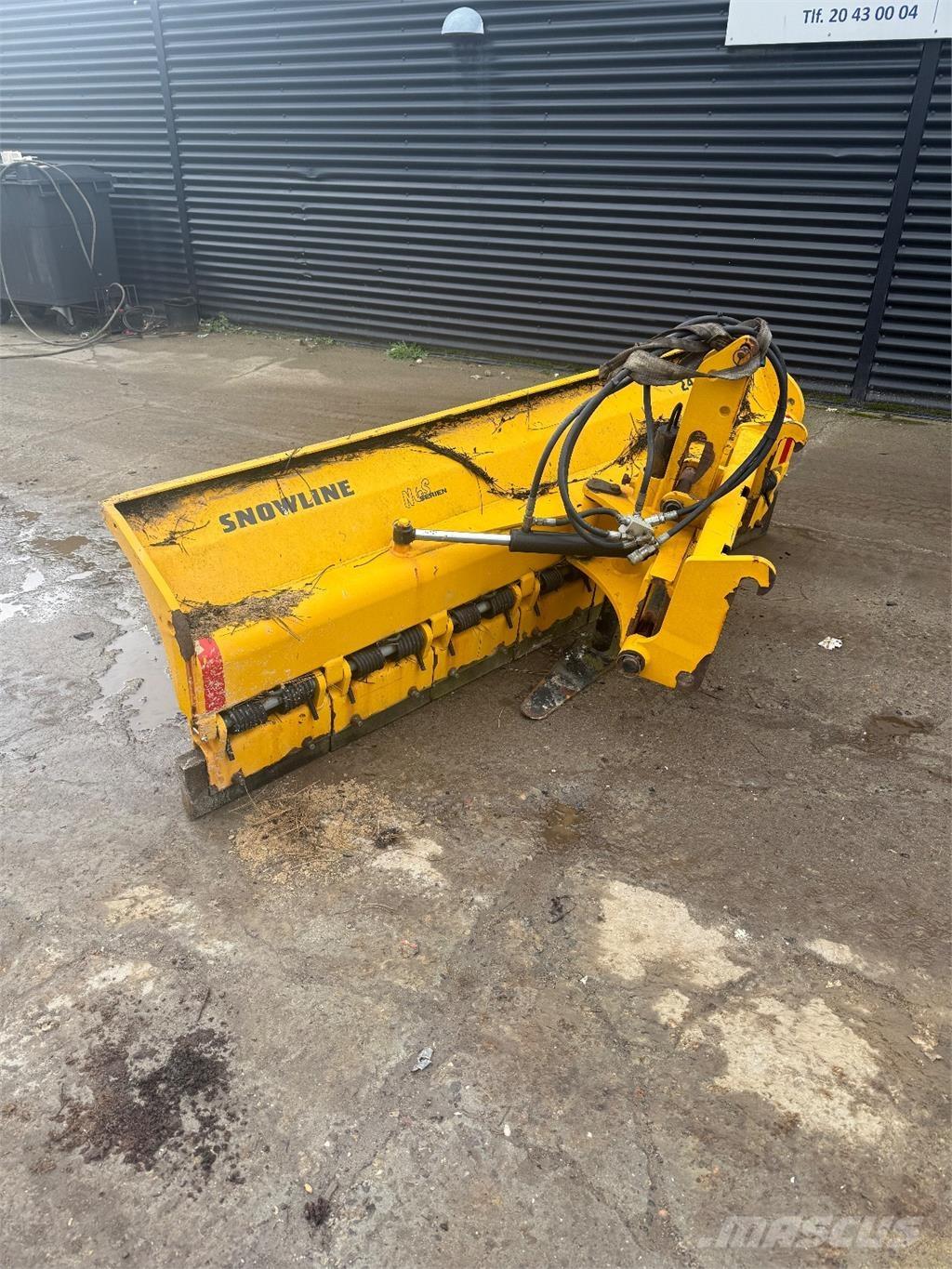 Snowline 2470 حراثات ونصول الجليد