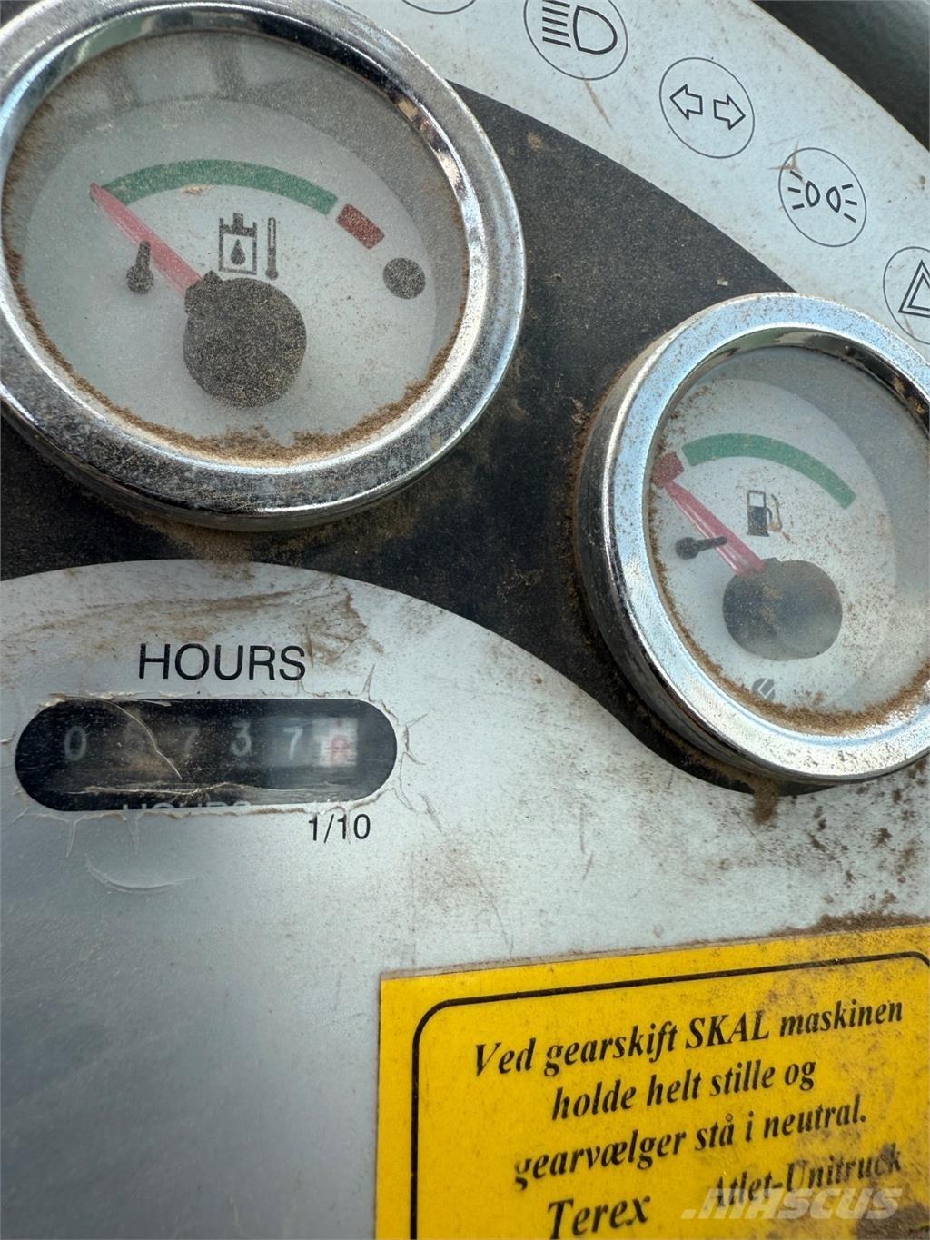 Terex 4017 مناولات متداخلة