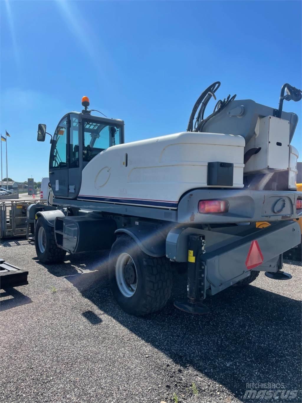 Terex 6025 مناولات متداخلة