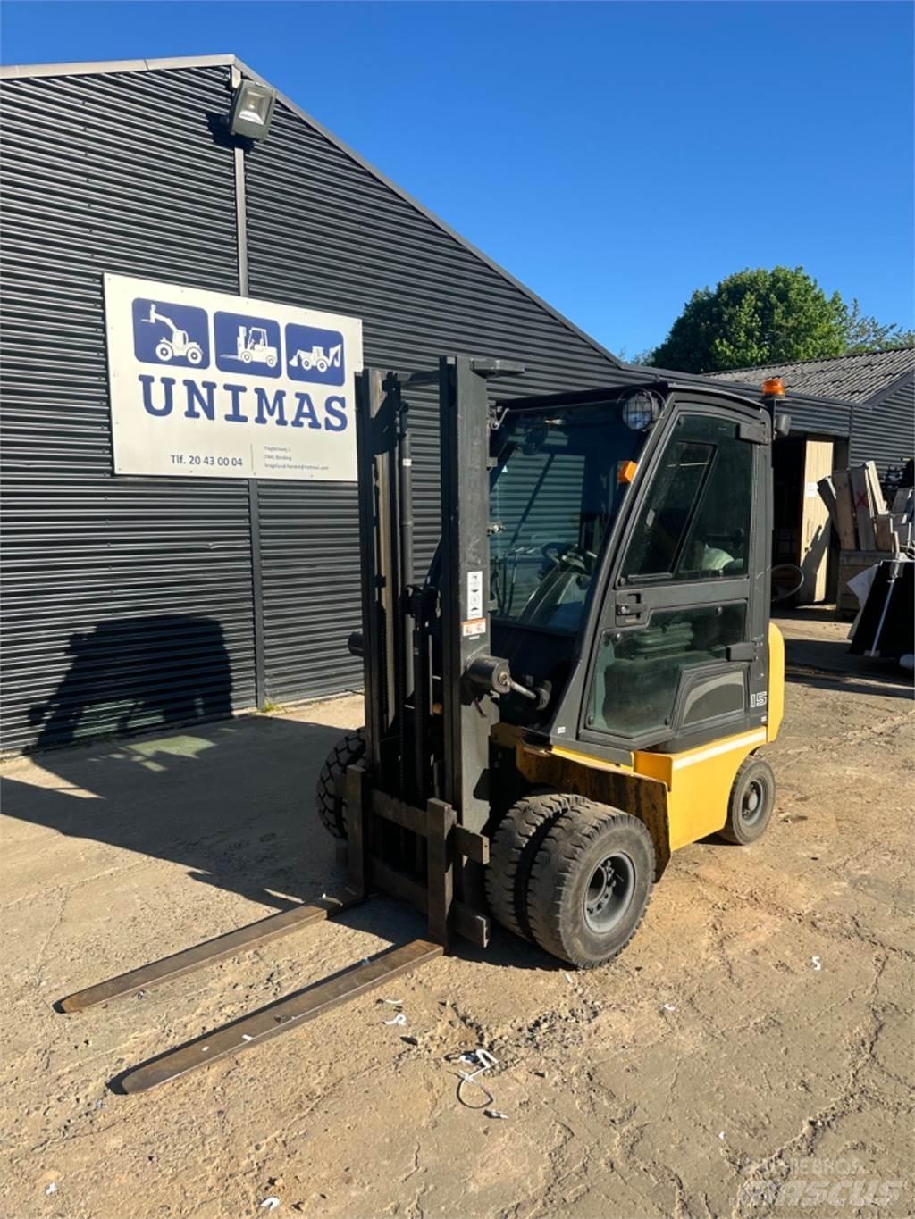 UniCarriers FG15 شاحنات LPG