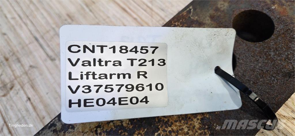 Valtra T213 ملحقات أخرى للجرارات