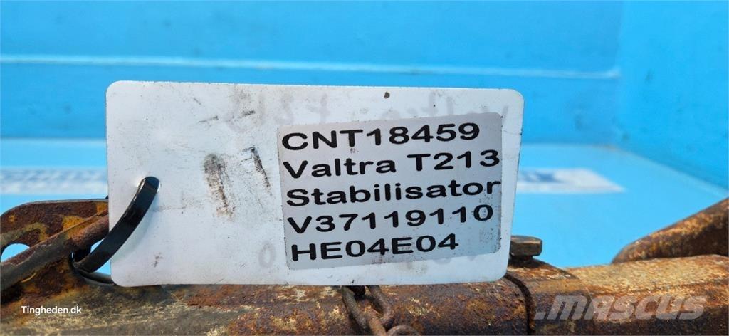 Valtra T213 ملحقات أخرى للجرارات