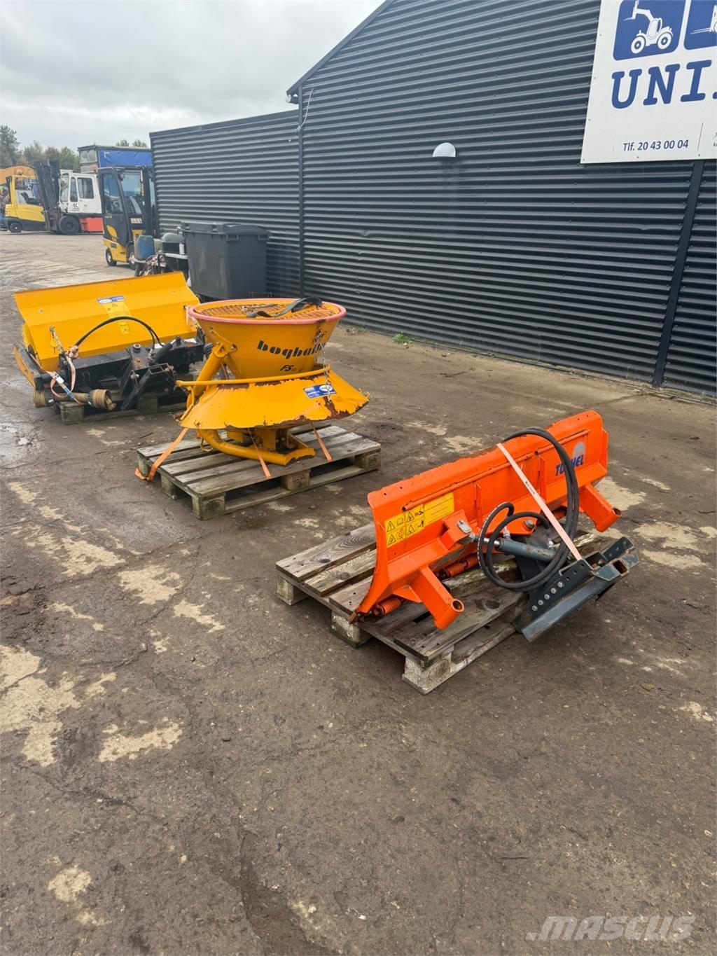  Vinterudstyr كناسات