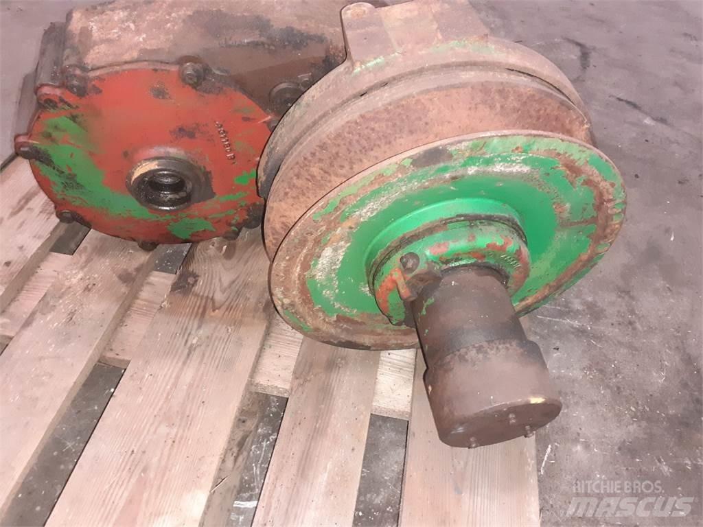 Volvo BM S950 أجهزة نقل