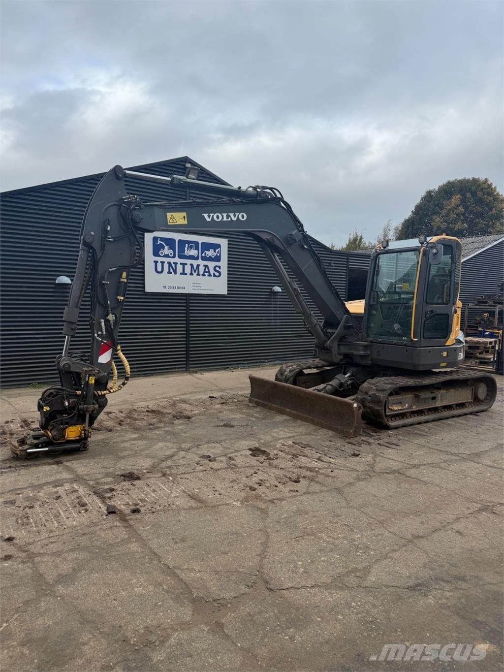 Volvo ECR88D حفارات زحافة
