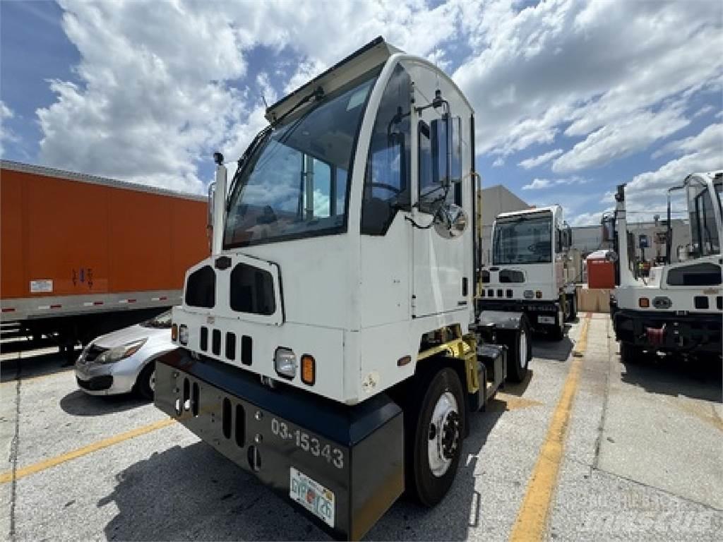 Autocar ACTT42 جرارات صالات المطارات