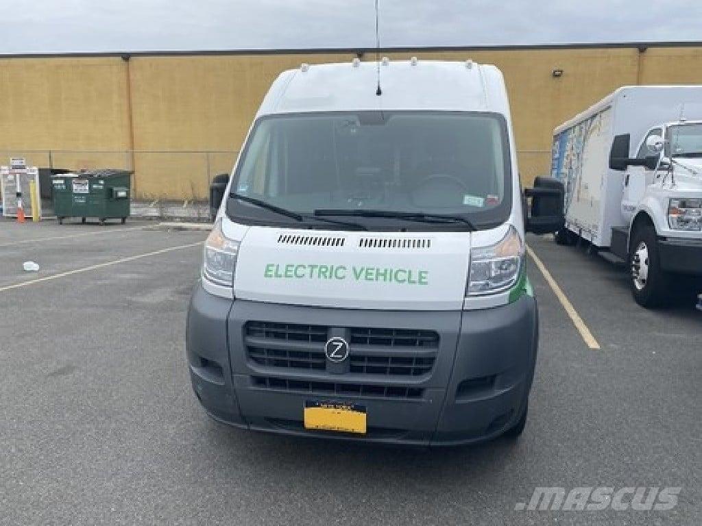  ELECTRIC 159 شاحنة مقفلة