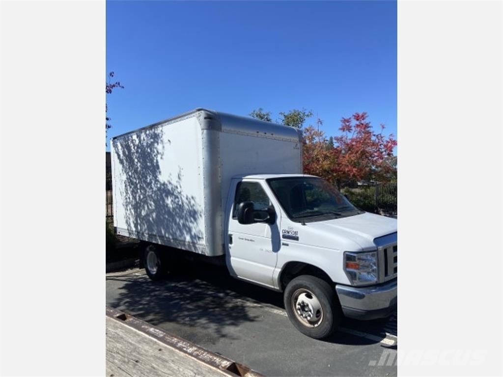 Ford E350 شاحنات ذات هيكل صندوقي