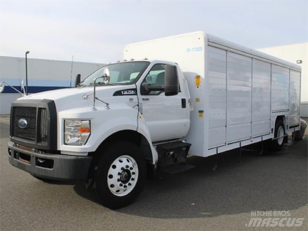 Ford F750 شاحنات نقل المشروبات