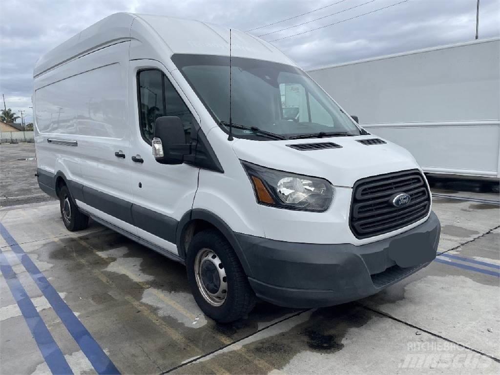 Ford TRANSIT شاحنة مقفلة