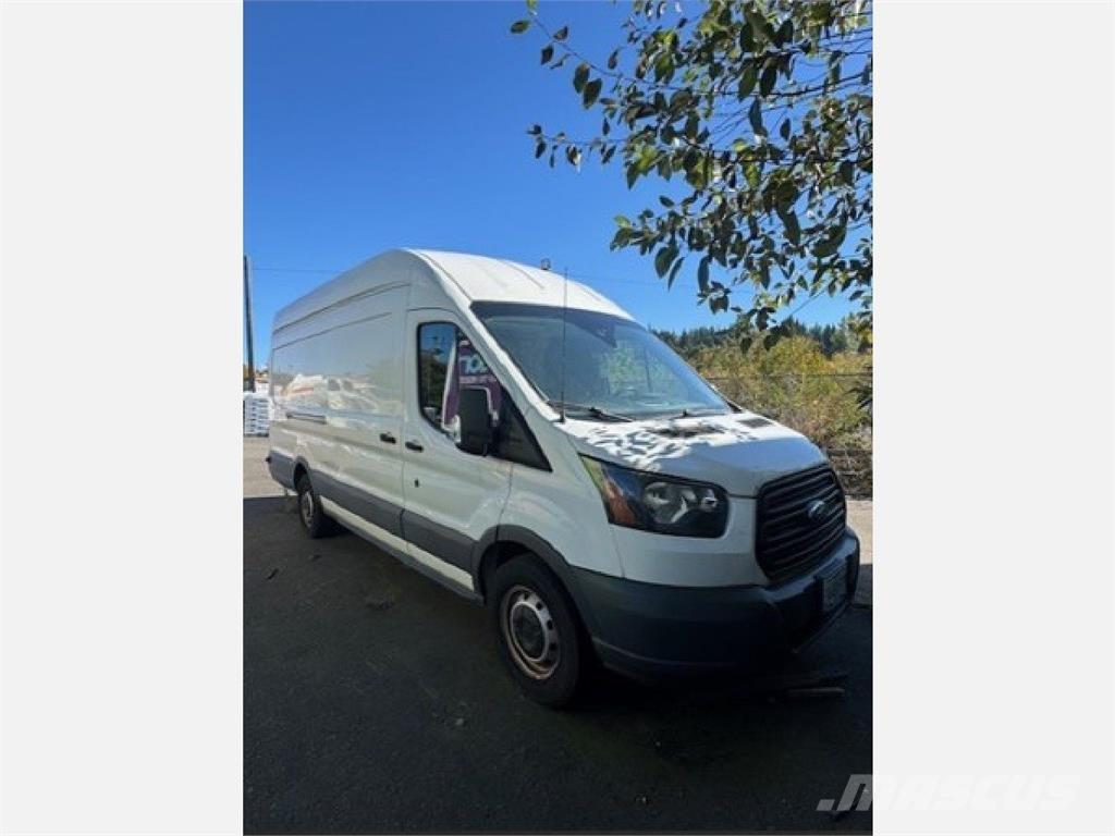 Ford TRANSIT شاحنة مقفلة