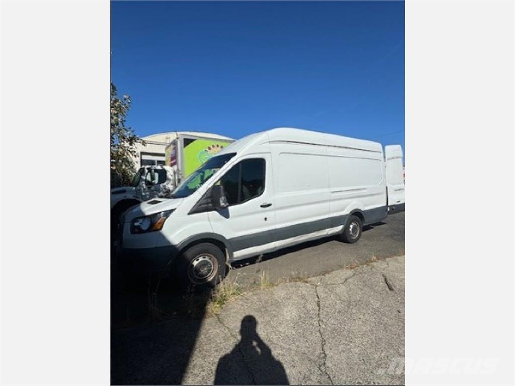 Ford TRANSIT شاحنة مقفلة
