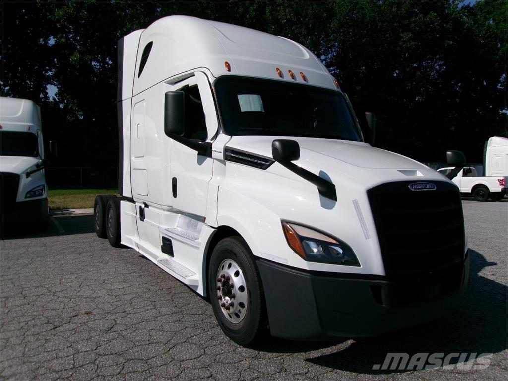 Freightliner 126 وحدات الجر