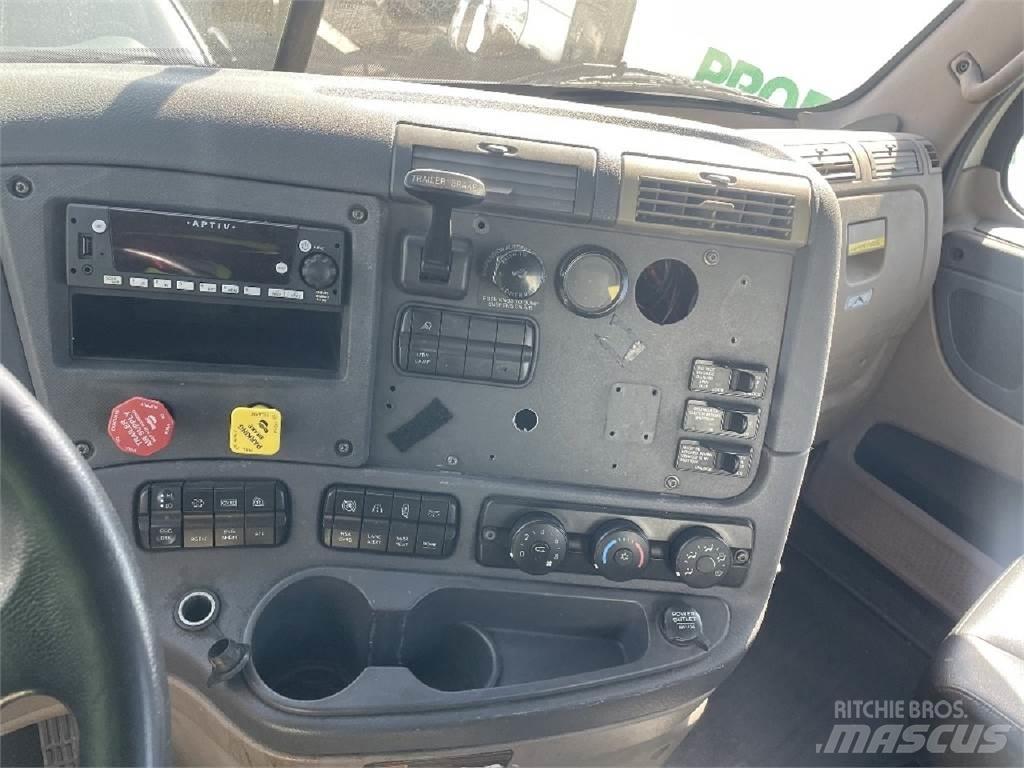 Freightliner CA113 وحدات الجر