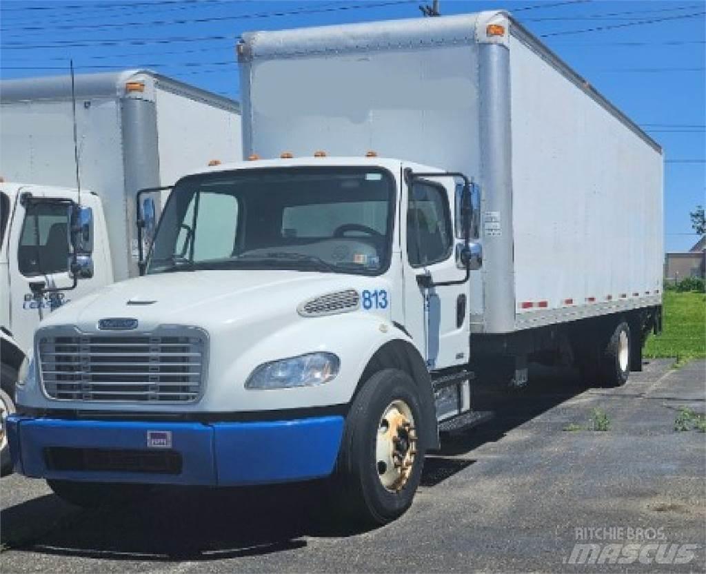 Freightliner M2 شاحنات ذات هيكل صندوقي