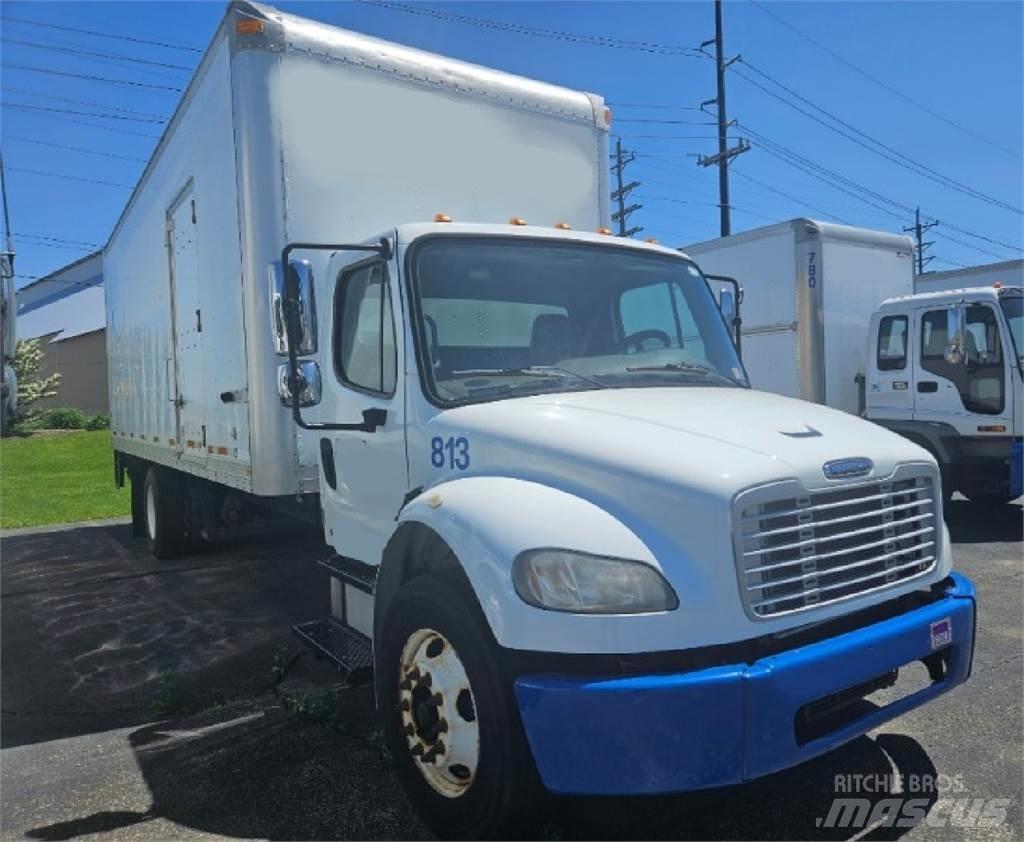 Freightliner M2 شاحنات ذات هيكل صندوقي