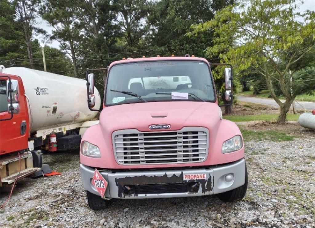 Freightliner M2 شاحنات أخرى