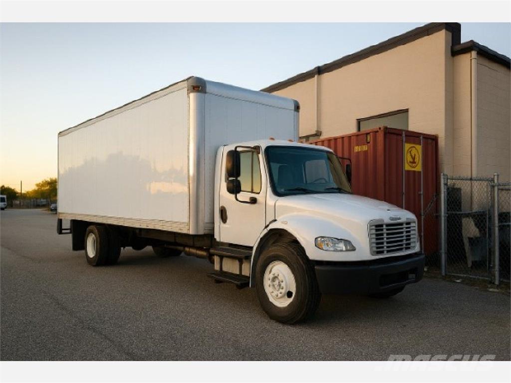 Freightliner M2 شاحنات ذات هيكل صندوقي