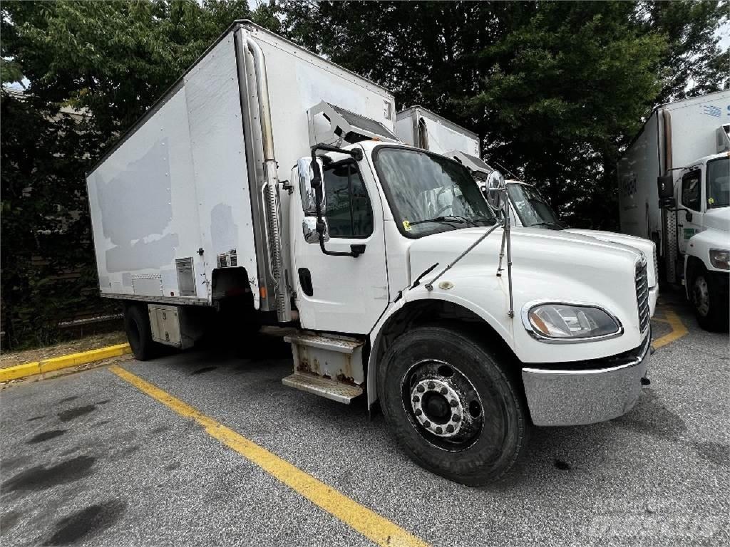 Freightliner M2-106 شاحنات ذات هيكل صندوقي