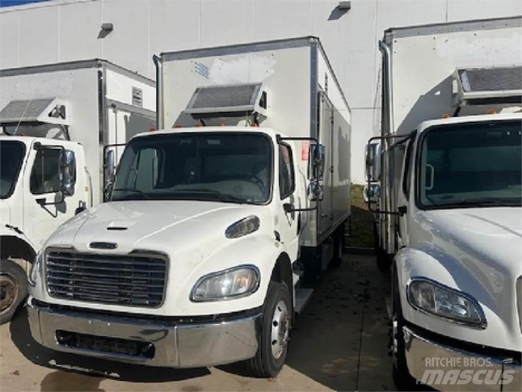 Freightliner M2-106 شاحنات ذات هيكل صندوقي