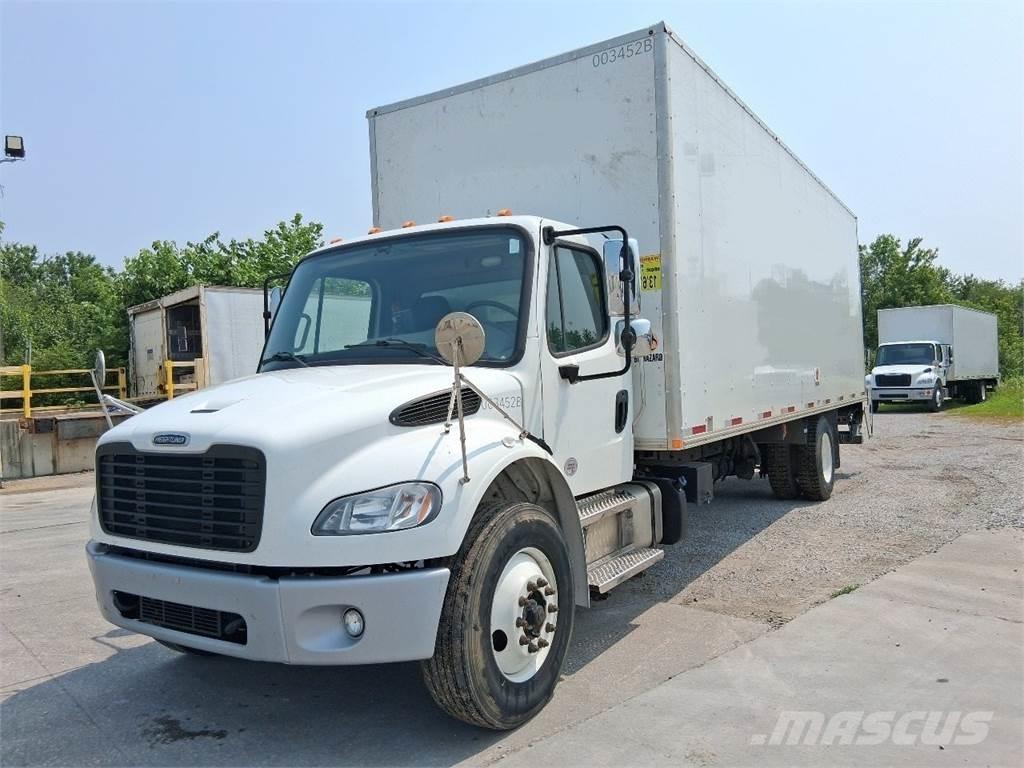 Freightliner M2-106 شاحنات ذات هيكل صندوقي