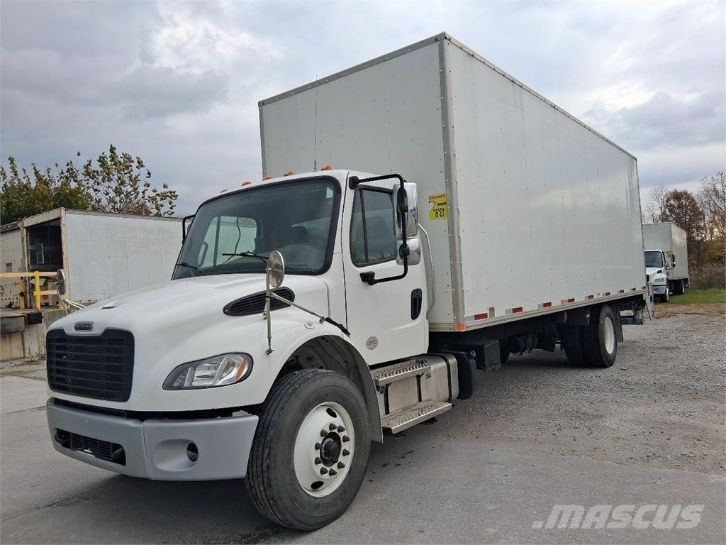 Freightliner M2-106 شاحنات ذات هيكل صندوقي