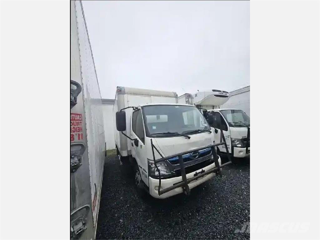 Hino 195 شاحنات ذات هيكل صندوقي