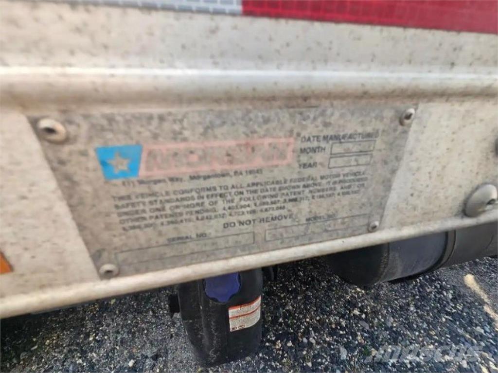 Hino 195 شاحنات بدرجة حرارة قابلة للضبط