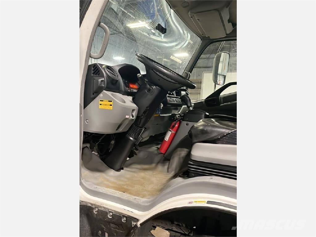 Hino 195 شاحنات بدرجة حرارة قابلة للضبط