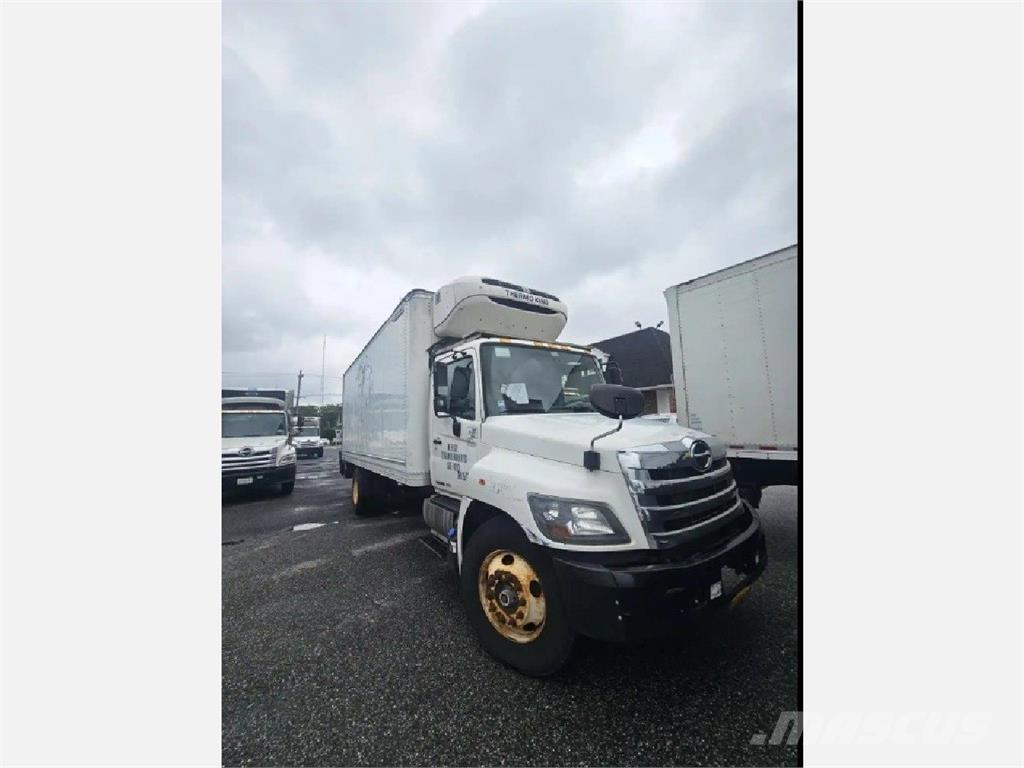Hino 268 شاحنات بدرجة حرارة قابلة للضبط