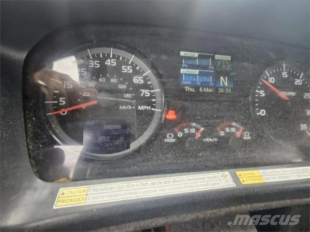 Hino 268 شاحنات بدرجة حرارة قابلة للضبط