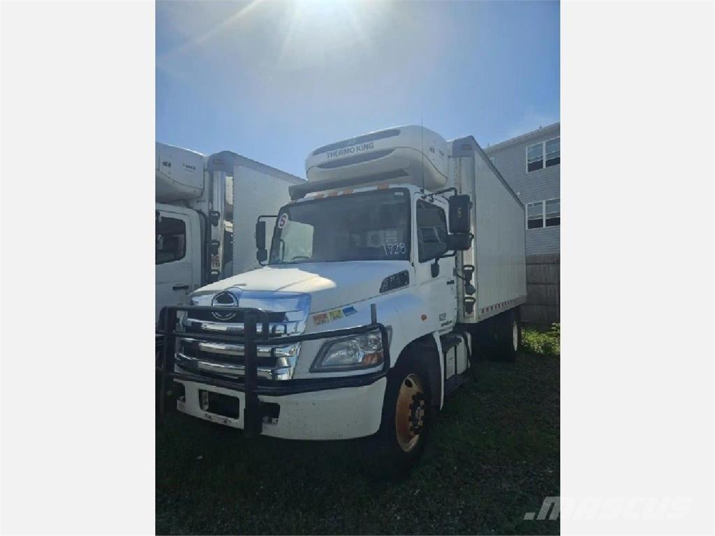 Hino 268 شاحنات بدرجة حرارة قابلة للضبط