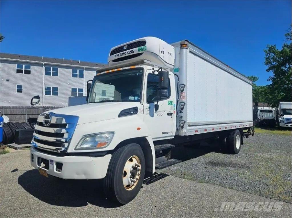 Hino 268 شاحنات بدرجة حرارة قابلة للضبط