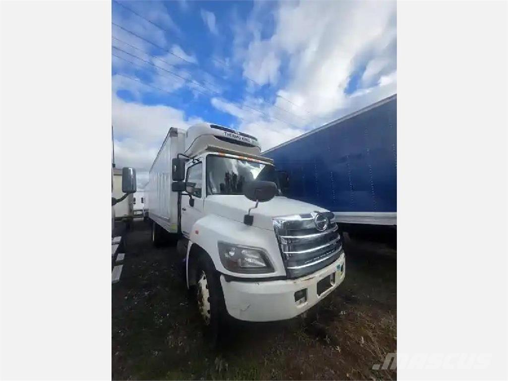 Hino 268 شاحنات بدرجة حرارة قابلة للضبط