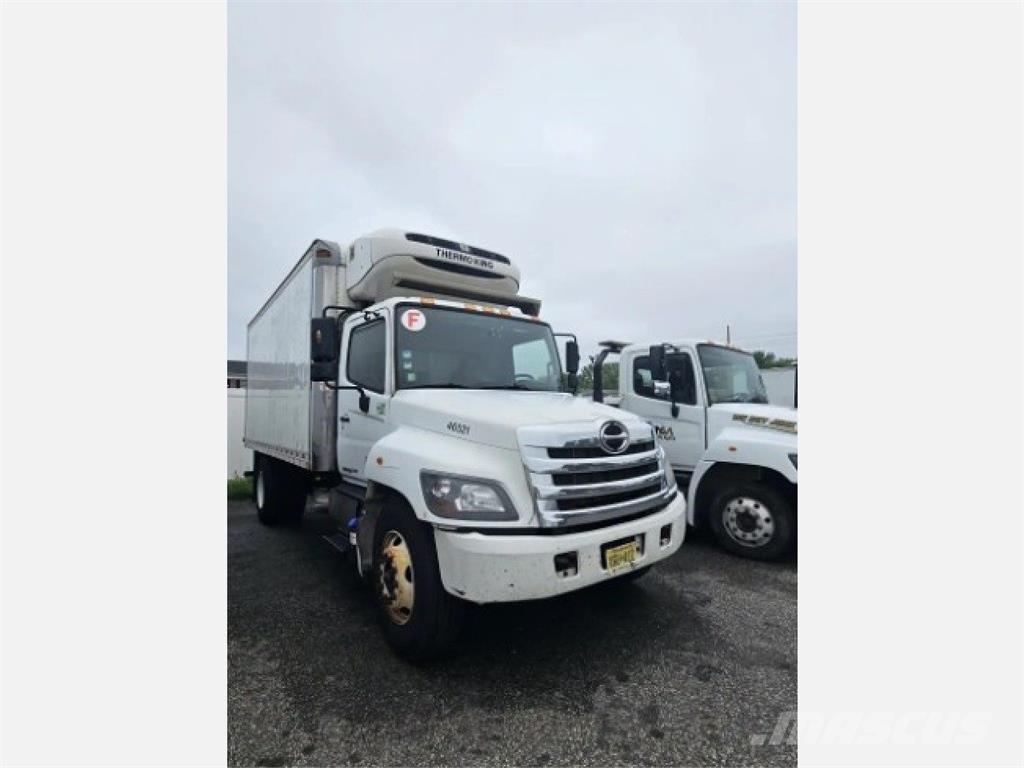 Hino 338 شاحنات بدرجة حرارة قابلة للضبط