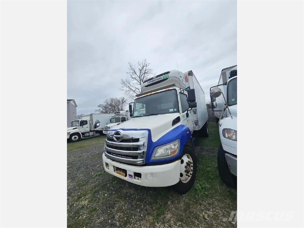 Hino 338 شاحنات بدرجة حرارة قابلة للضبط