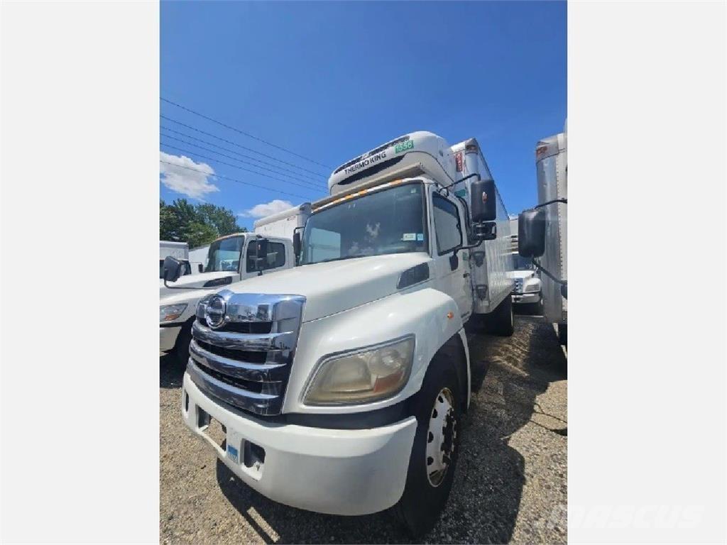 Hino 338 شاحنات بدرجة حرارة قابلة للضبط