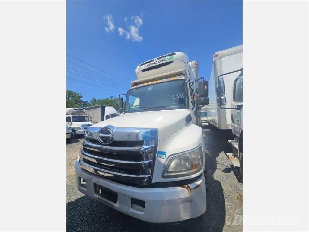 Hino 338 شاحنات بدرجة حرارة قابلة للضبط