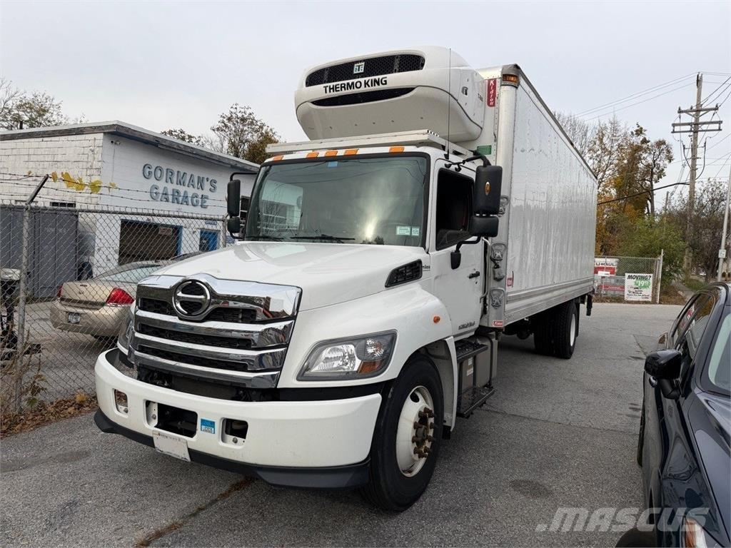 Hino L6 شاحنات بدرجة حرارة قابلة للضبط