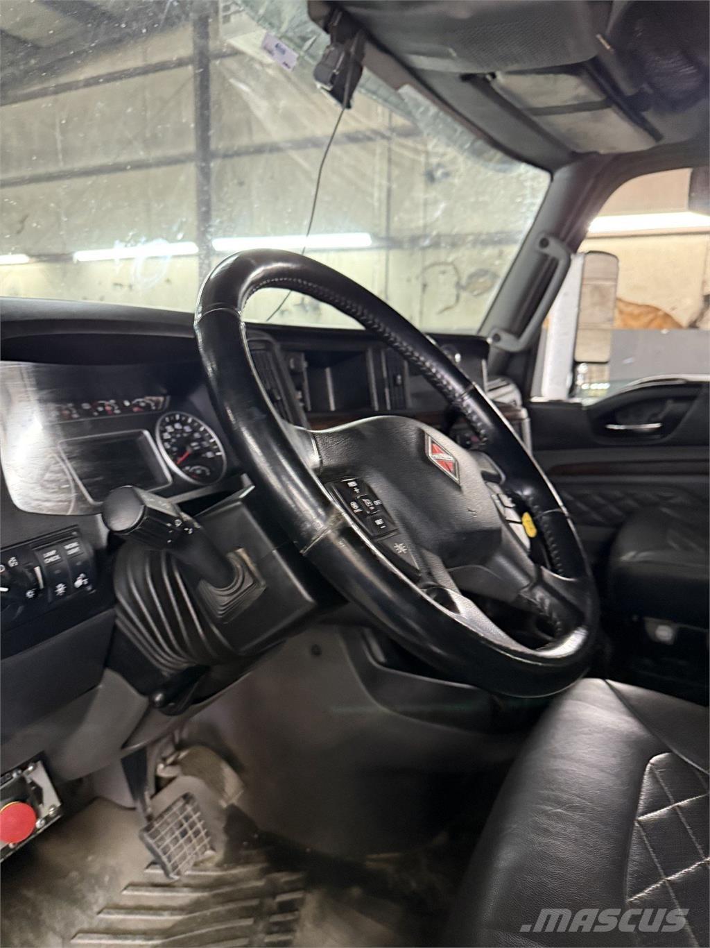 International HX620 وحدات الجر