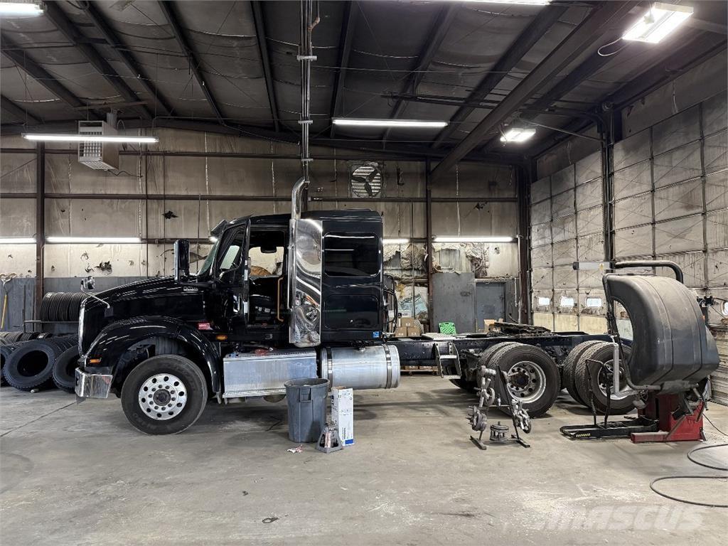 International HX620 وحدات الجر