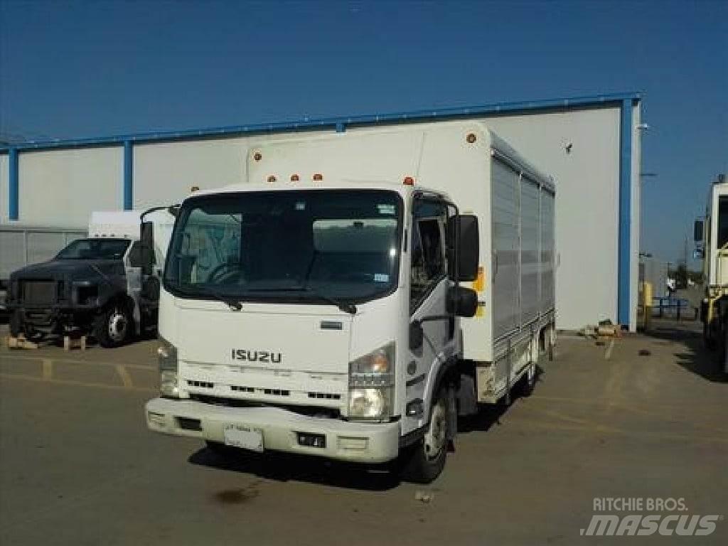 Isuzu NRR شاحنات نقل المشروبات