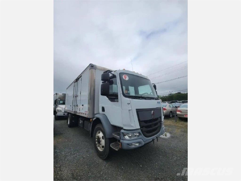 Kenworth K270 شاحنات ذات هيكل صندوقي