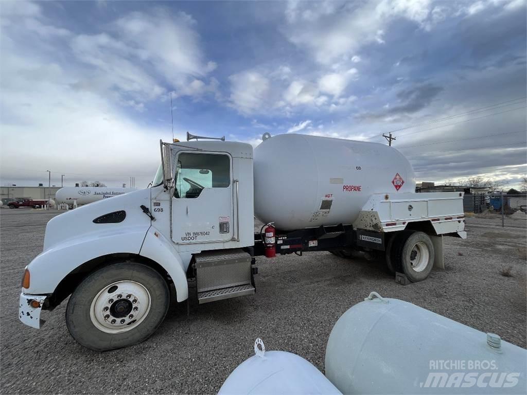 Kenworth T300 شاحنات أخرى