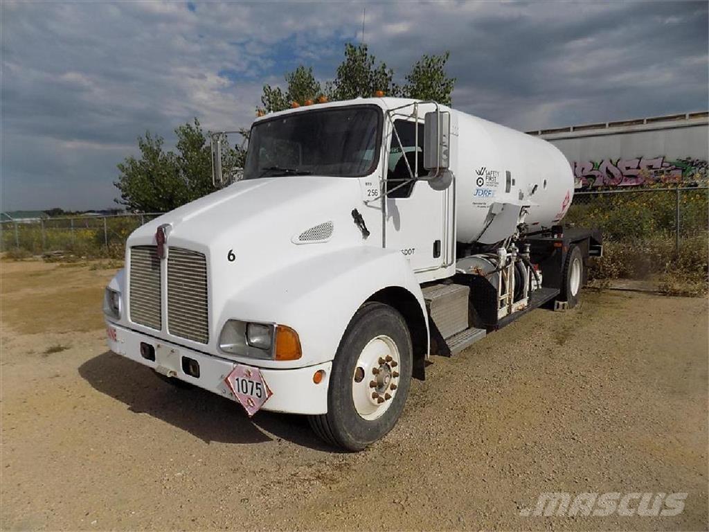 Kenworth T300 شاحنات أخرى