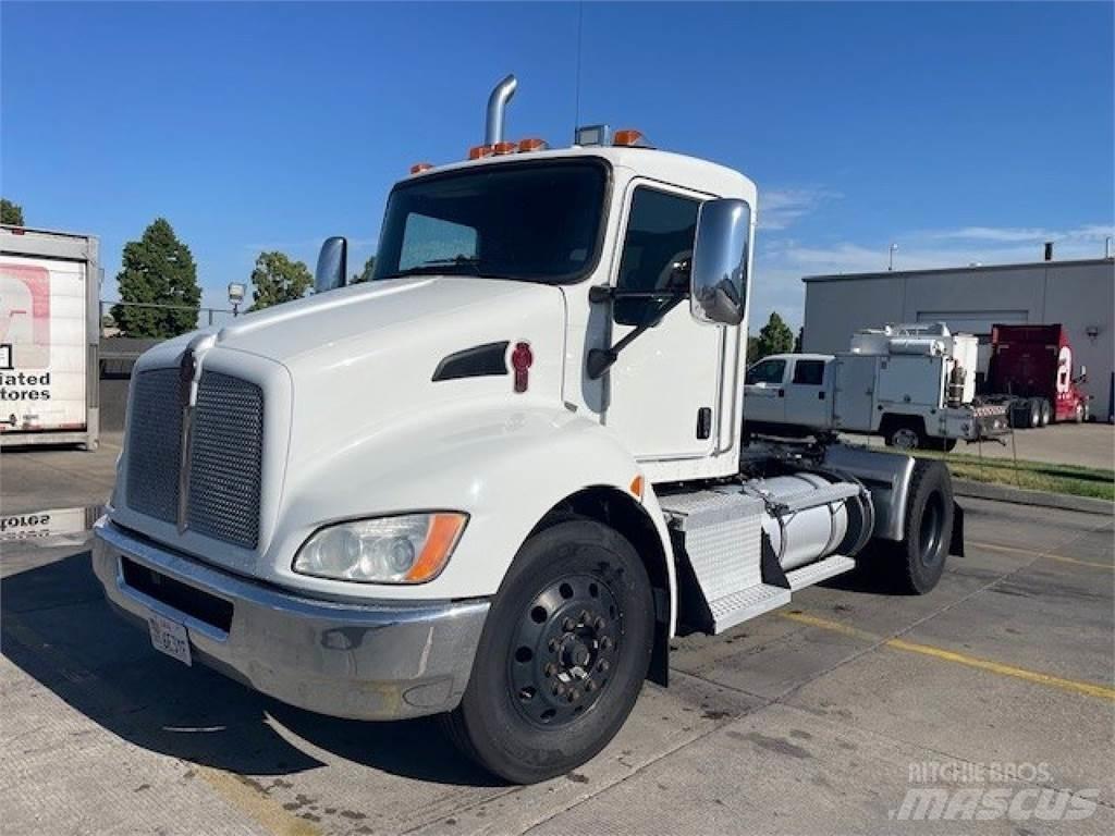 Kenworth T370 وحدات الجر